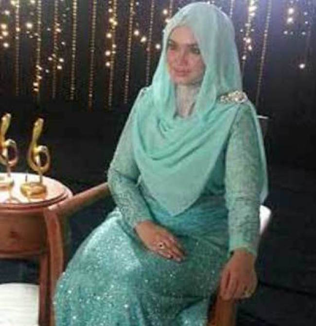 Gambar Baby Bump Siti Nurhaliza Dapat Perhatian Ramai - ROTIKAYA_in