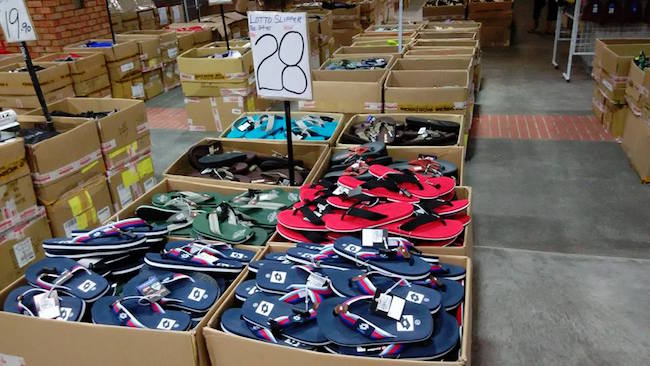 1- Diskaun Sehingga 70 Barangan Sukan Berjenama Bakal  Berakhir 6 Disember Ini - ROTIKAYA