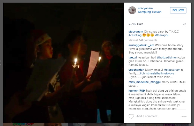 Peminat Kritk Stacy AF Sambut Krismas? - in